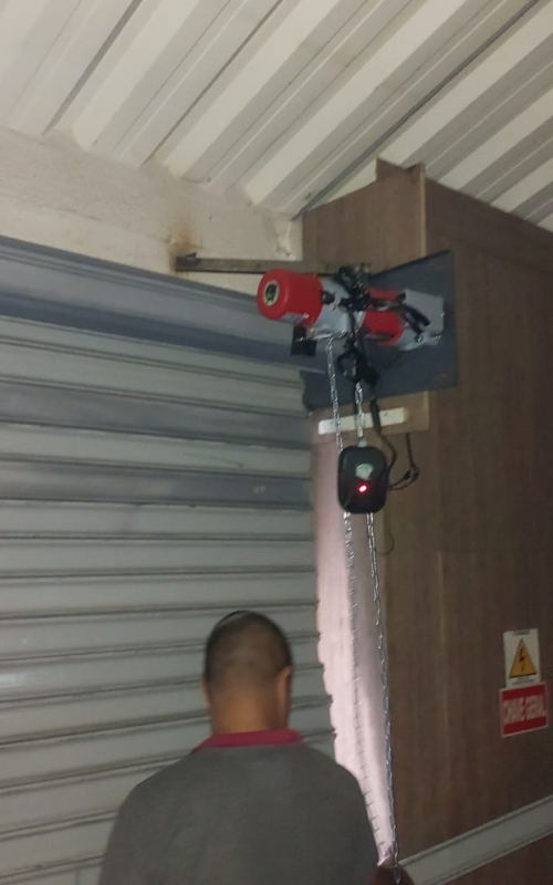 manutencao-porta-automatica-rapido-portas-equipe